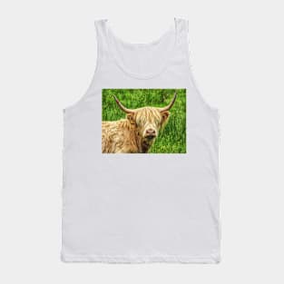 Highland cow in the green grass Tank Top